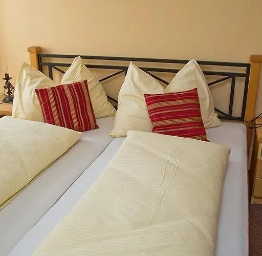 بيت ضيافة Lindenhof 3*